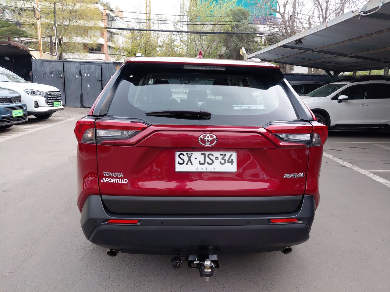 Toyota RAV4 — foto 7 de 33