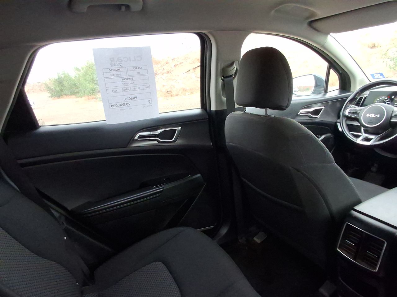 KIA Sportage — foto 8 de 22