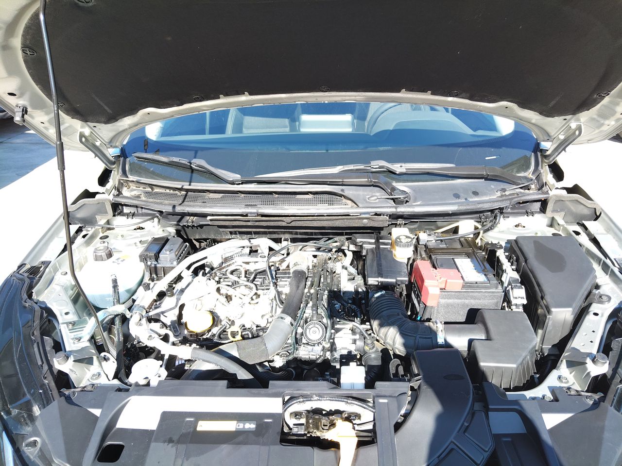 NISSAN - 18