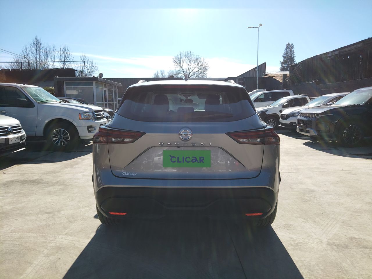 NISSAN - 6