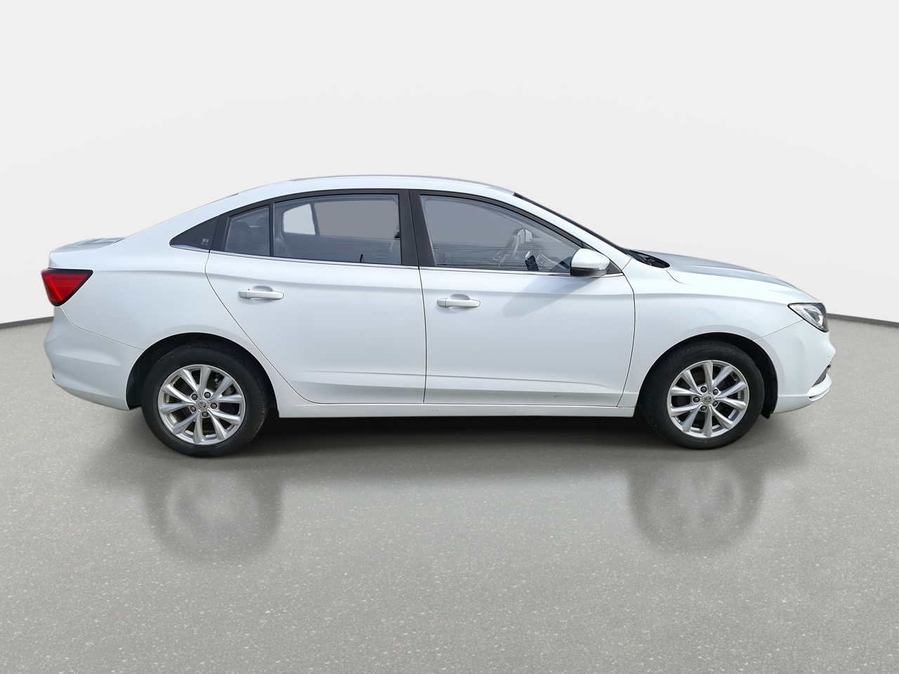 MG 5 — foto 9 de 34