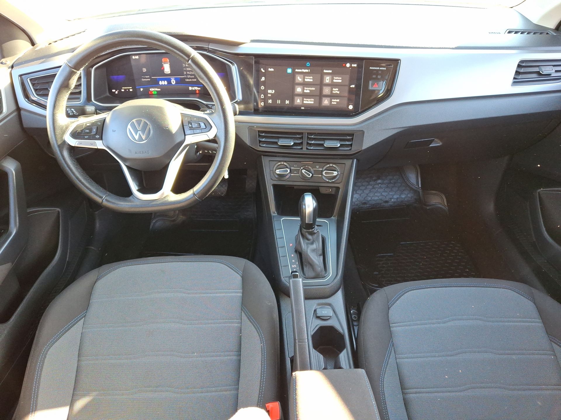 VOLKSWAGEN - 27
