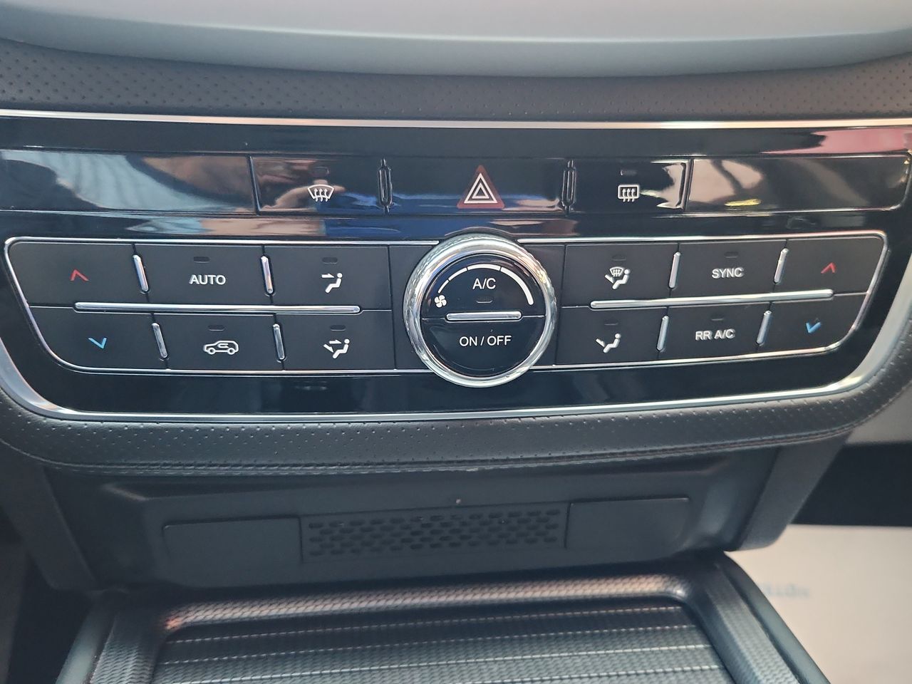 SSANGYONG - 20