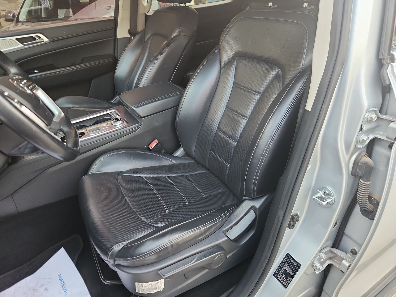SSANGYONG - 14