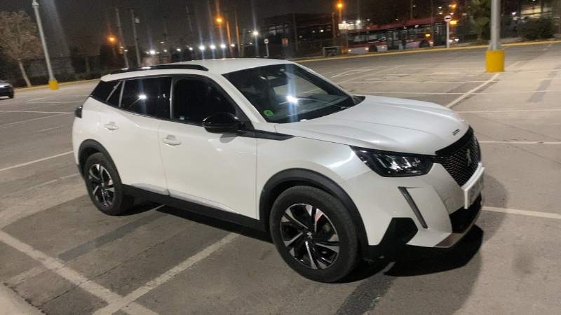 PEUGEOT