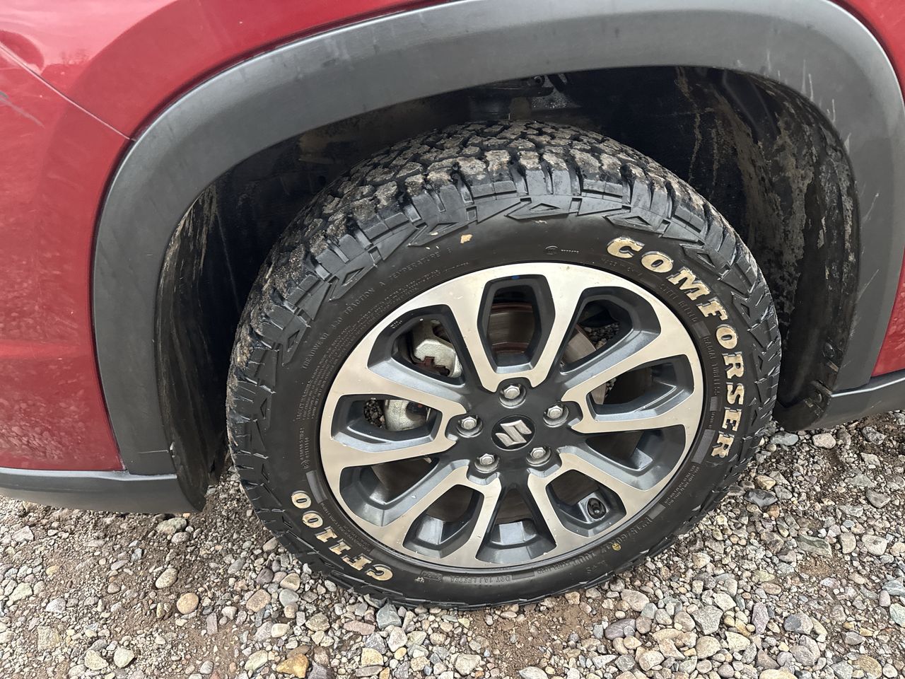 Suzuki Grand Vitara — foto 8 de 19