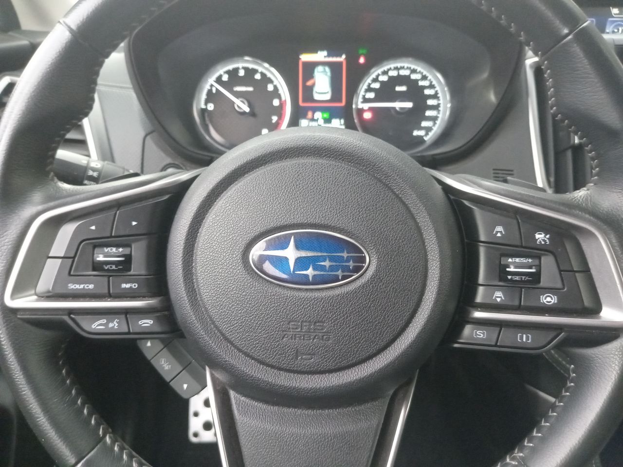Subaru Forester — foto 18 de 28