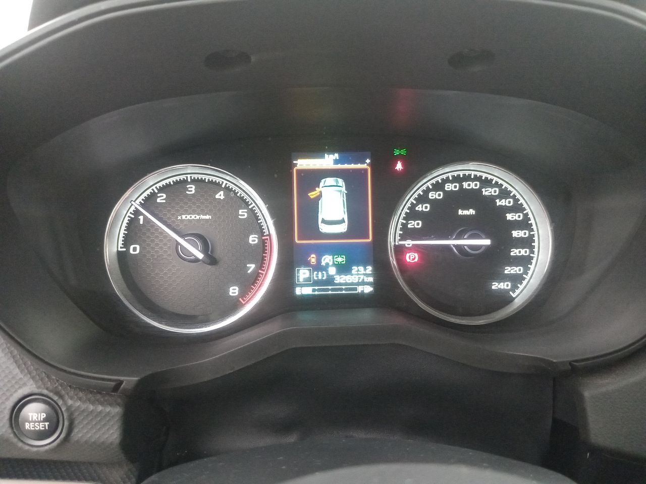 Subaru Forester — foto 19 de 28