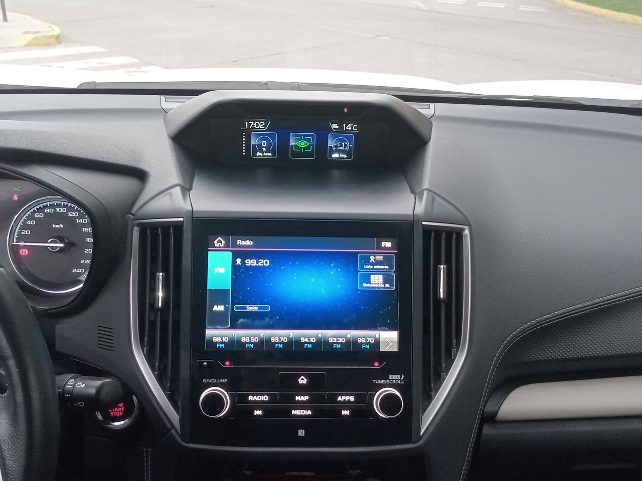 Subaru Forester — foto 20 de 28