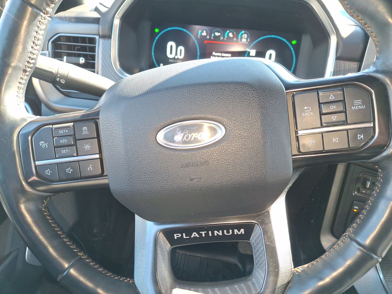 Ford F-150 — foto 26 de 36