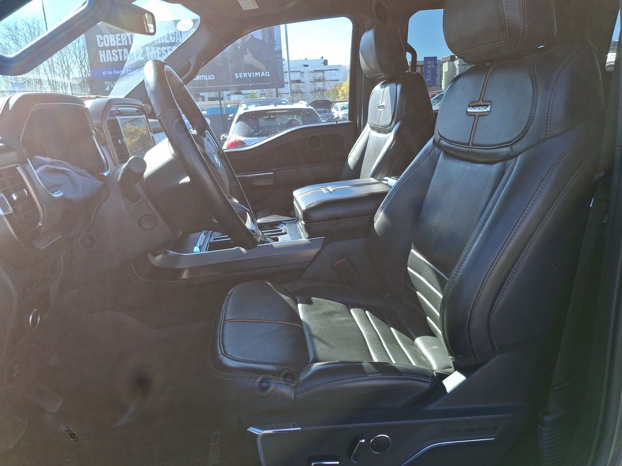 Ford F-150 — foto 24 de 36