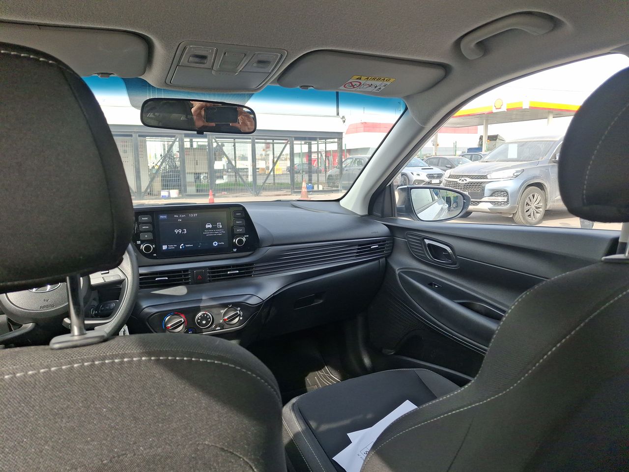 HYUNDAI - 2