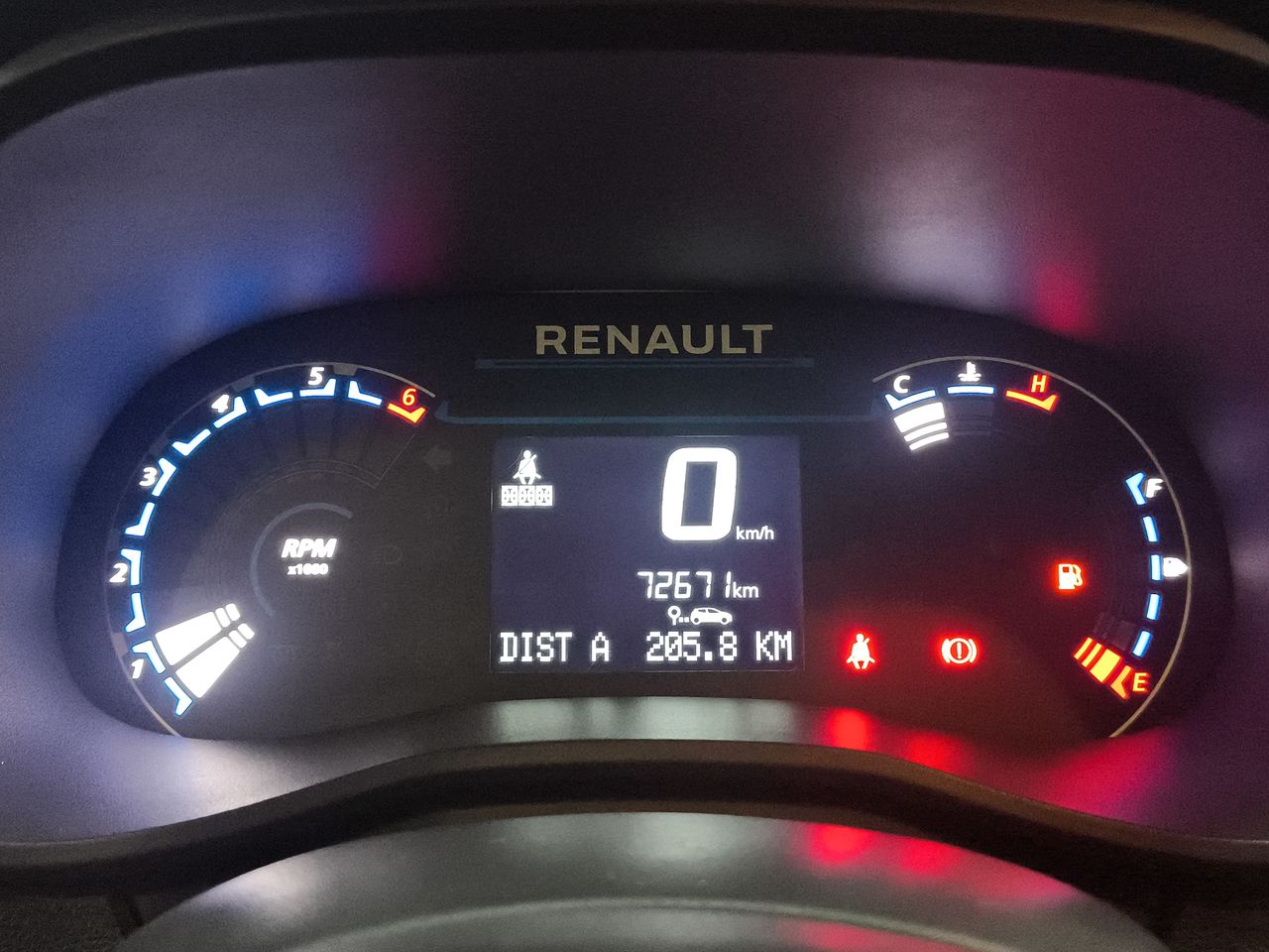 RENAULT - 18