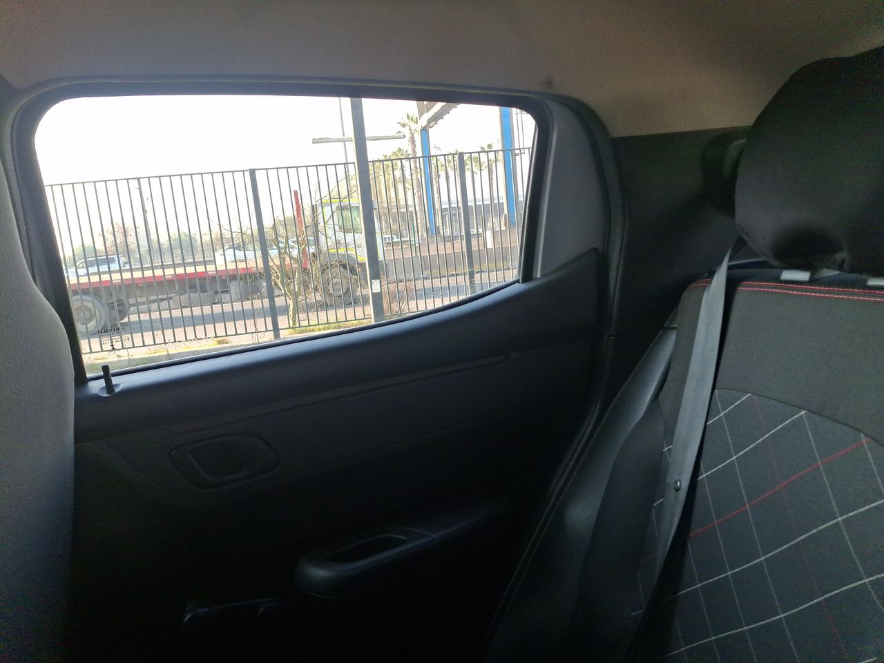 RENAULT - 4