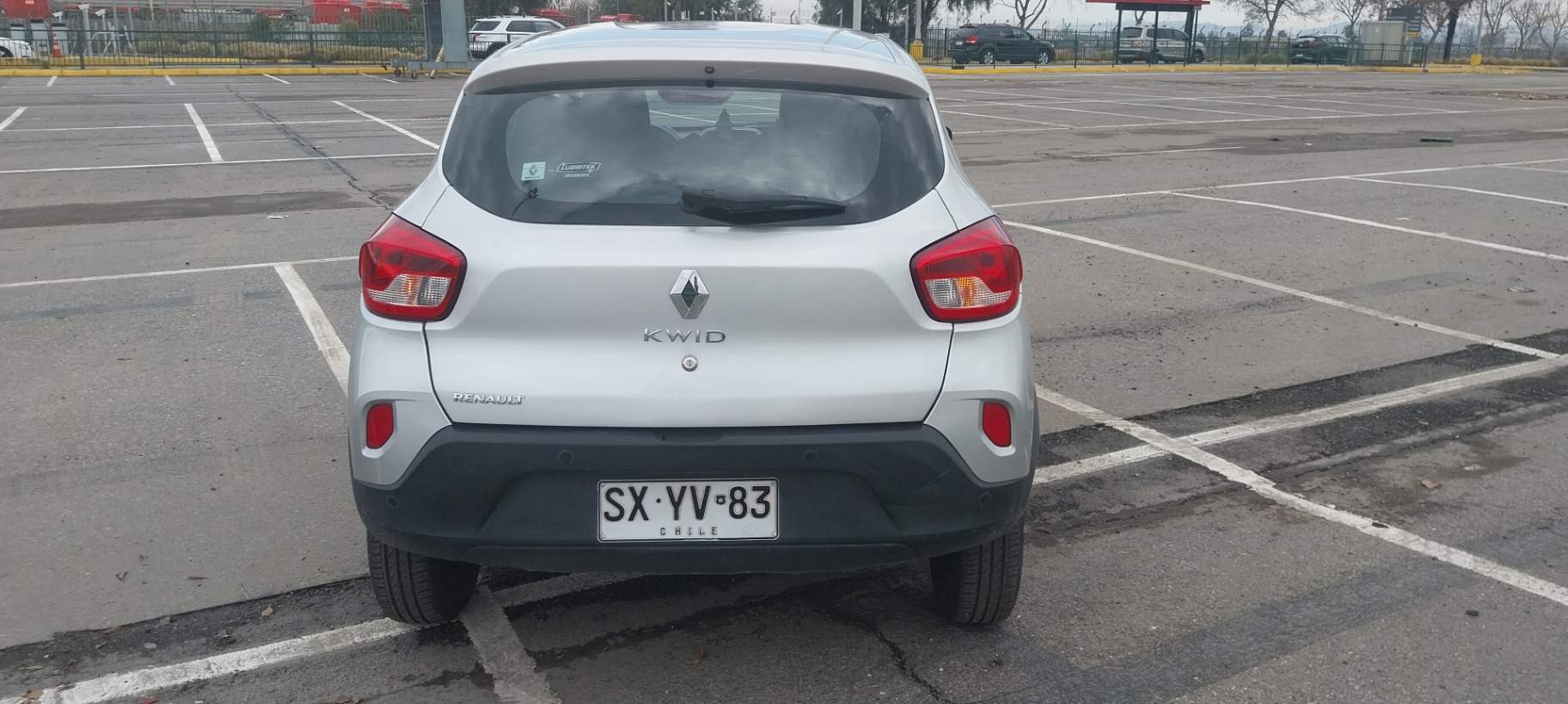 RENAULT - 4