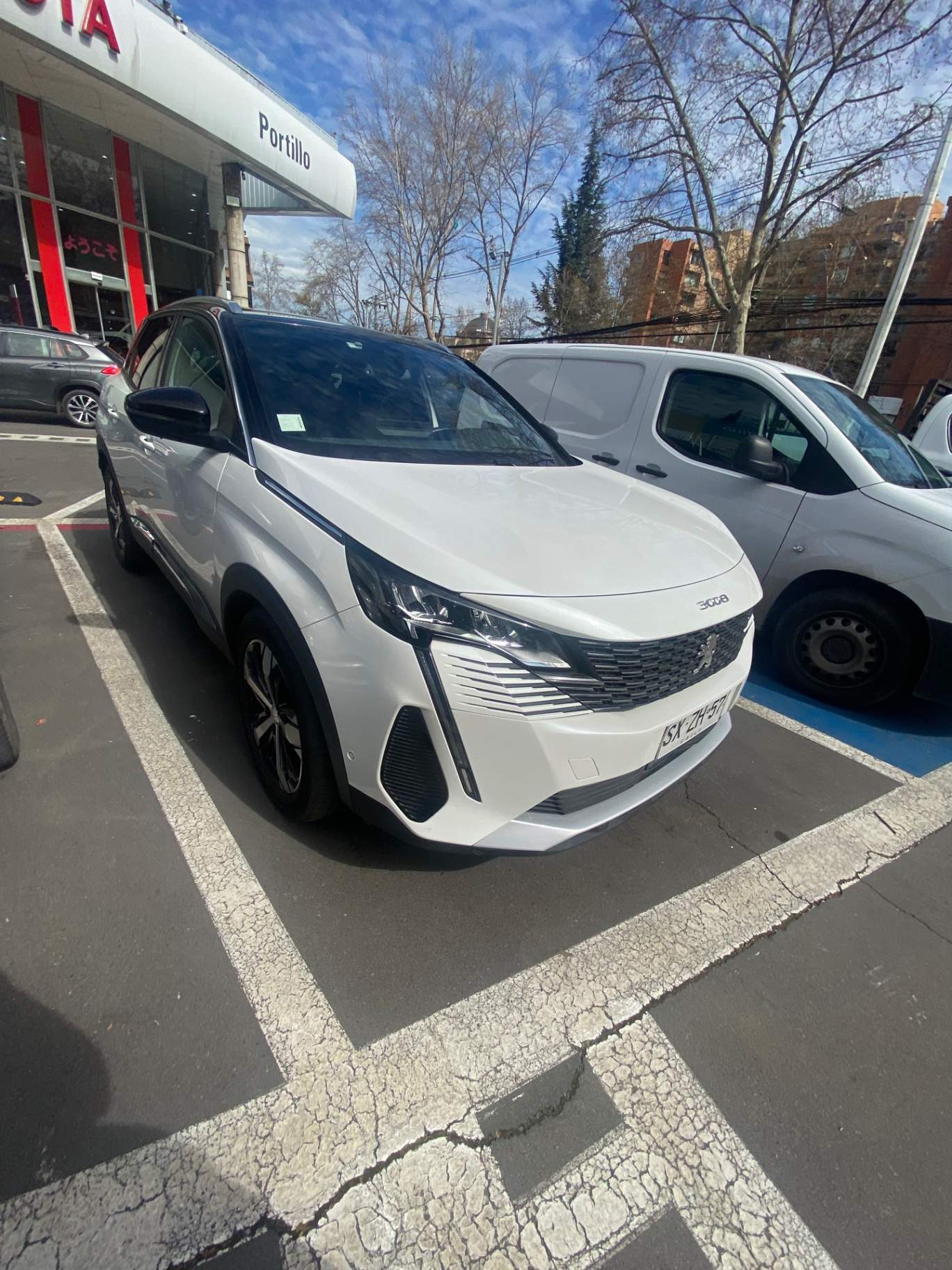 PEUGEOT