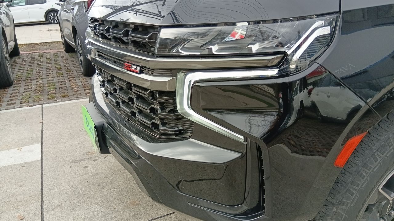 Chevrolet Tahoe — foto 9 de 28