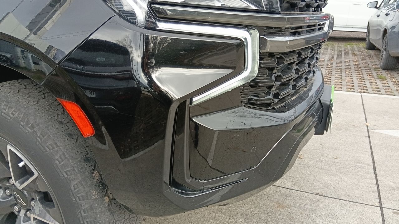Chevrolet Tahoe — foto 10 de 28
