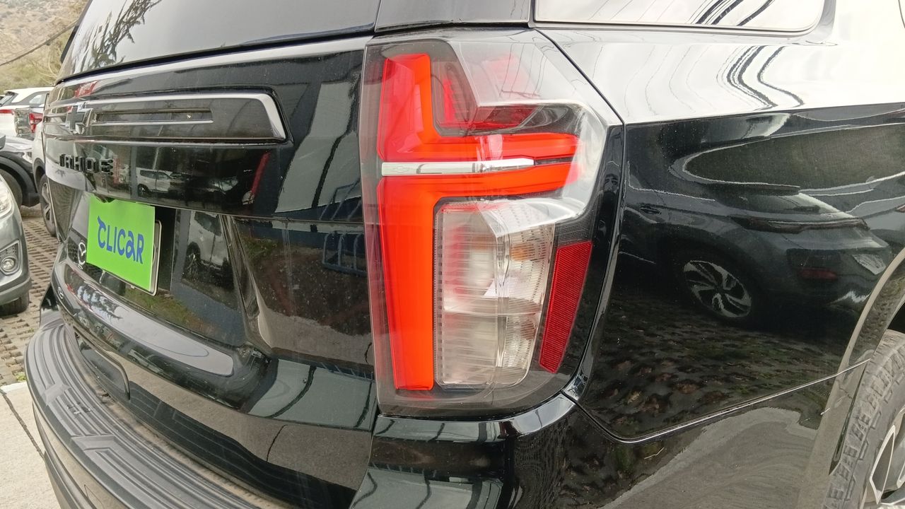 Chevrolet Tahoe — foto 11 de 28