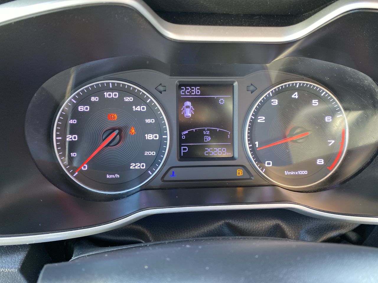 MG Zs — foto 19 de 26