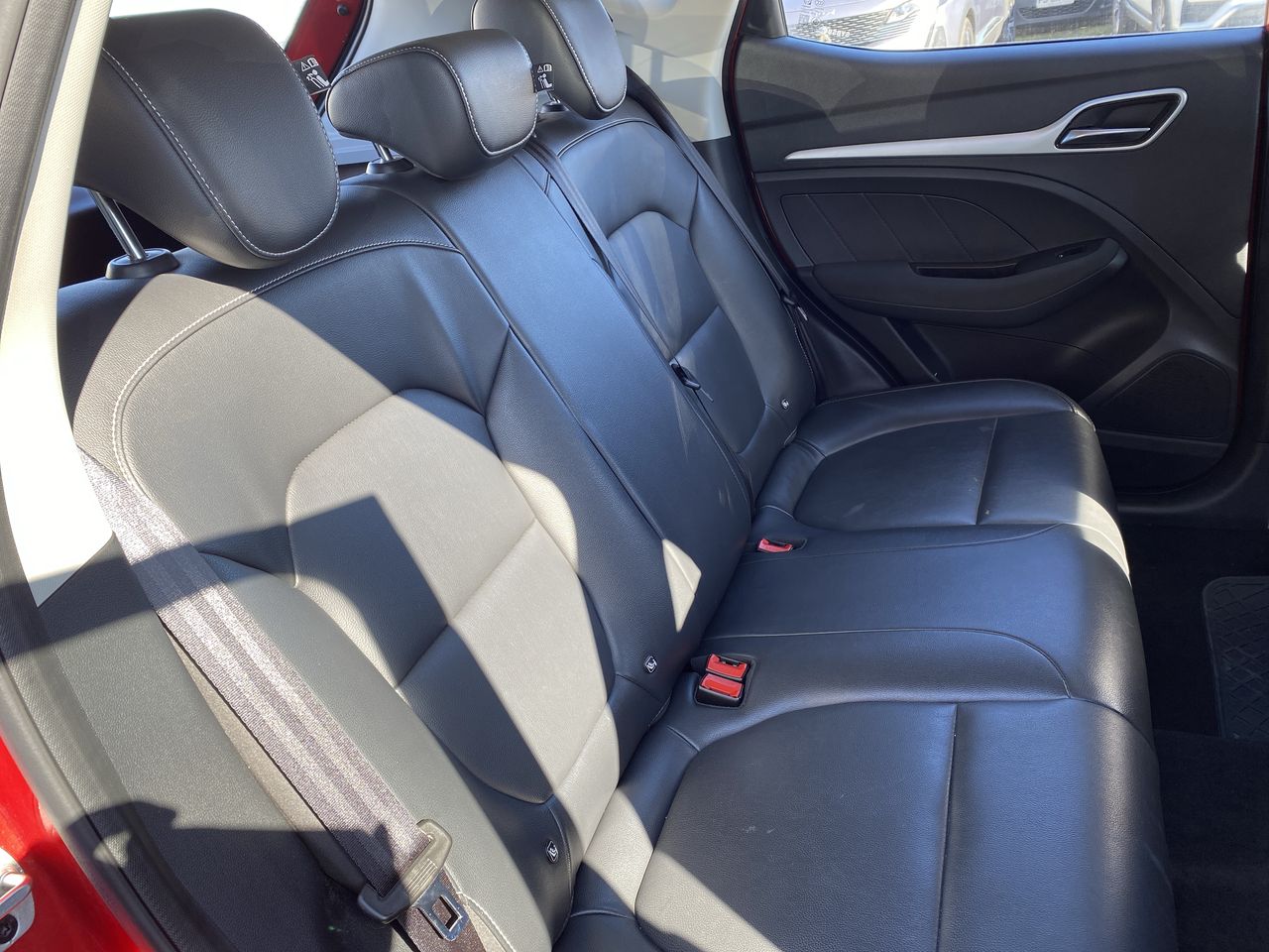 MG Zs — foto 25 de 26