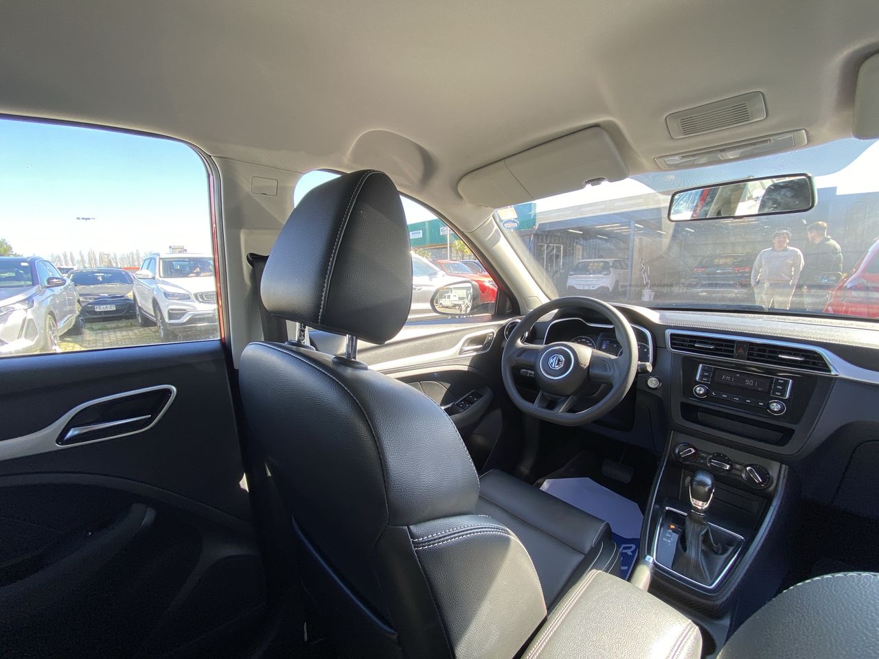 MG Zs — foto 9 de 26