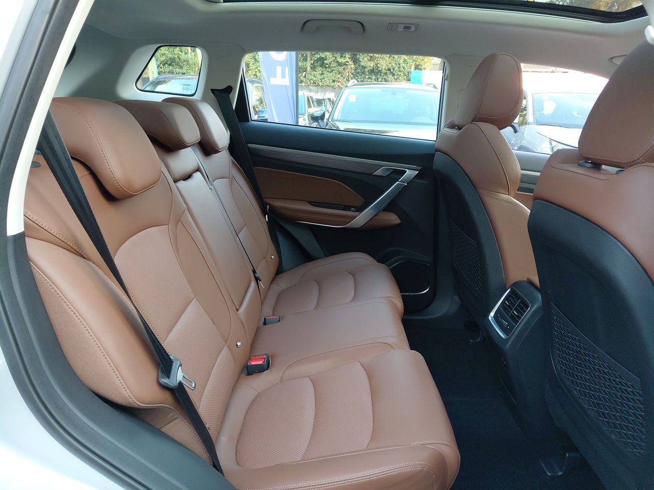 GEELY - 32