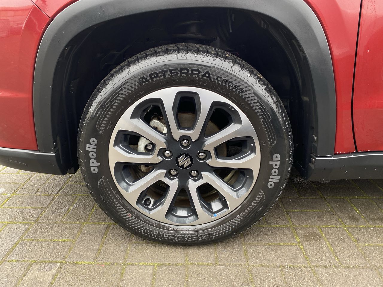 Suzuki Grand Vitara — foto 10 de 28