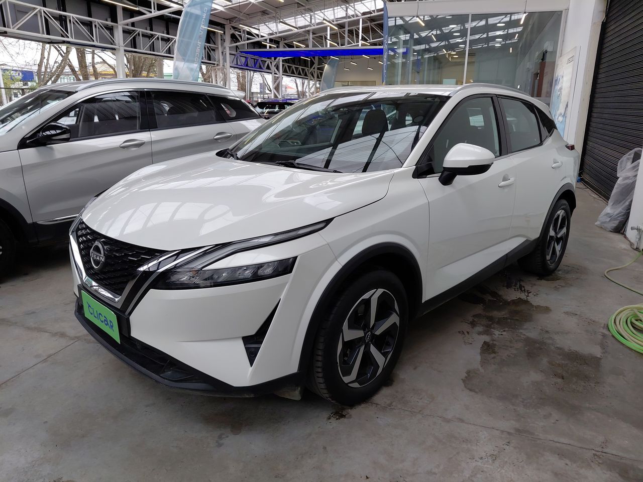NISSAN - 3