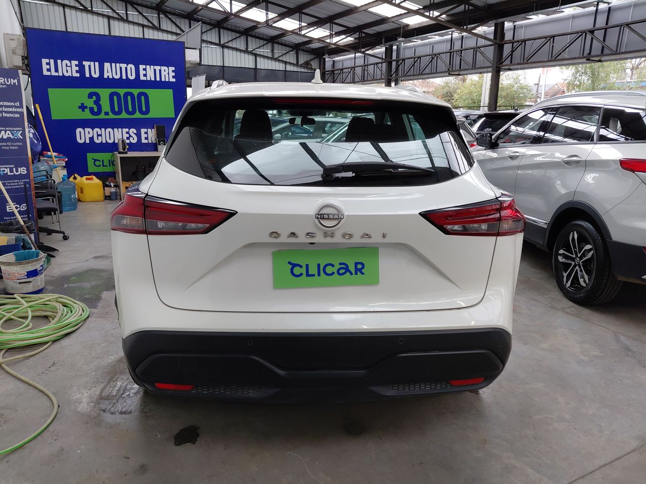 NISSAN - 6