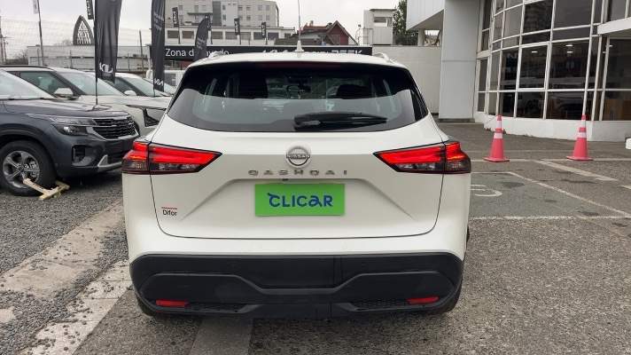 NISSAN - 5