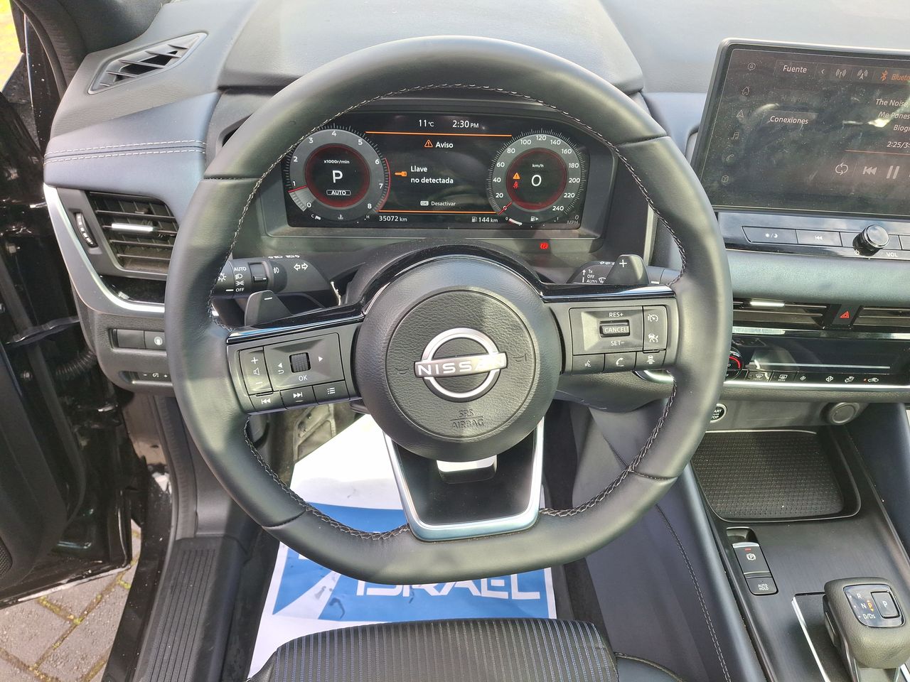 NISSAN - 25