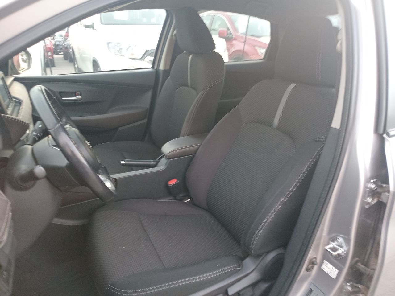 Chery Tiggo 8 — foto 15 de 25