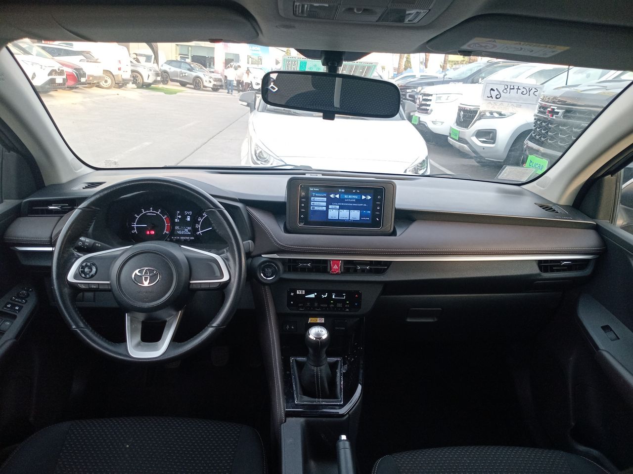 Chery Tiggo 8 — foto 2 de 25