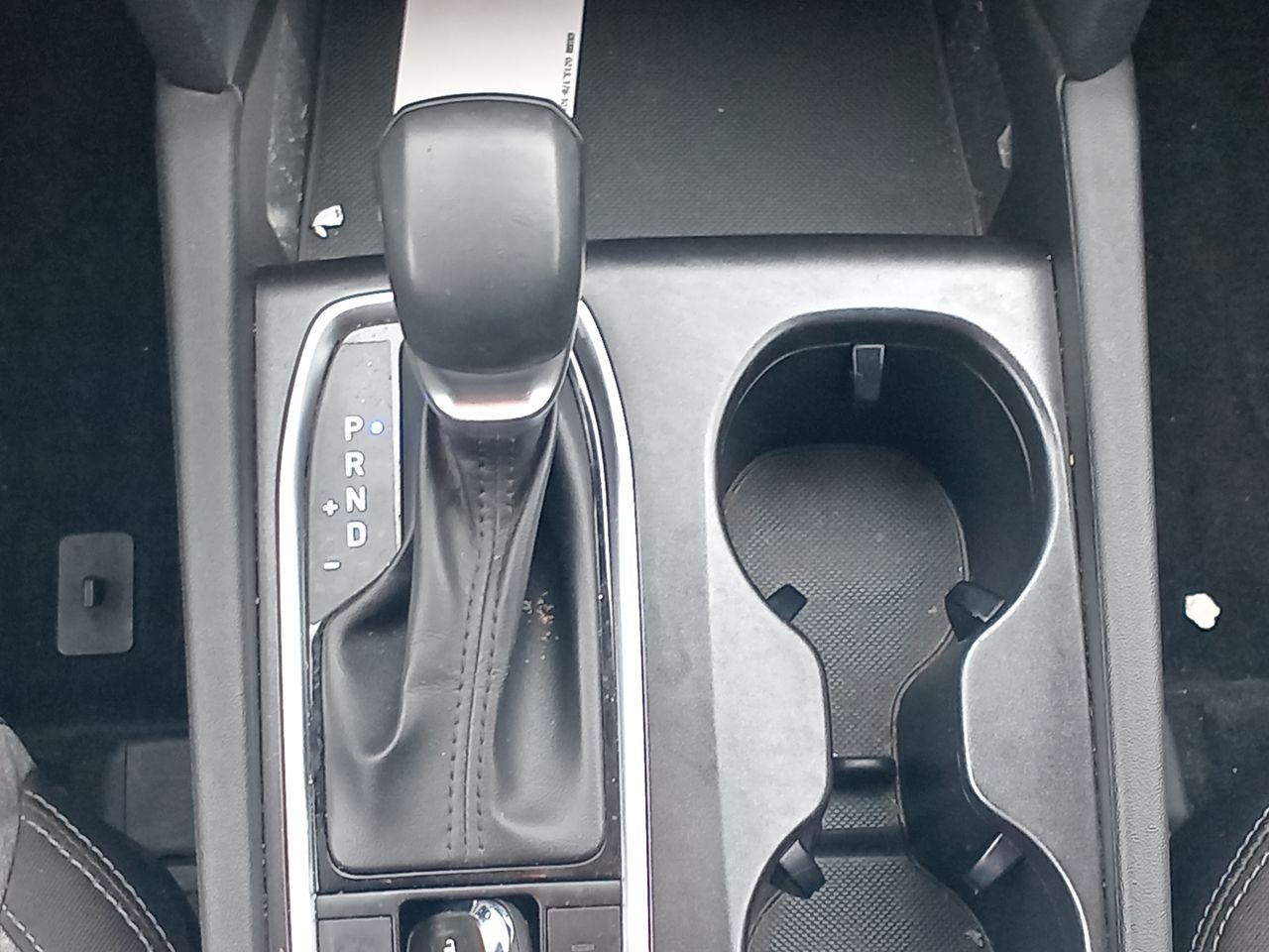 Hyundai Santa Fe — foto 29 de 34