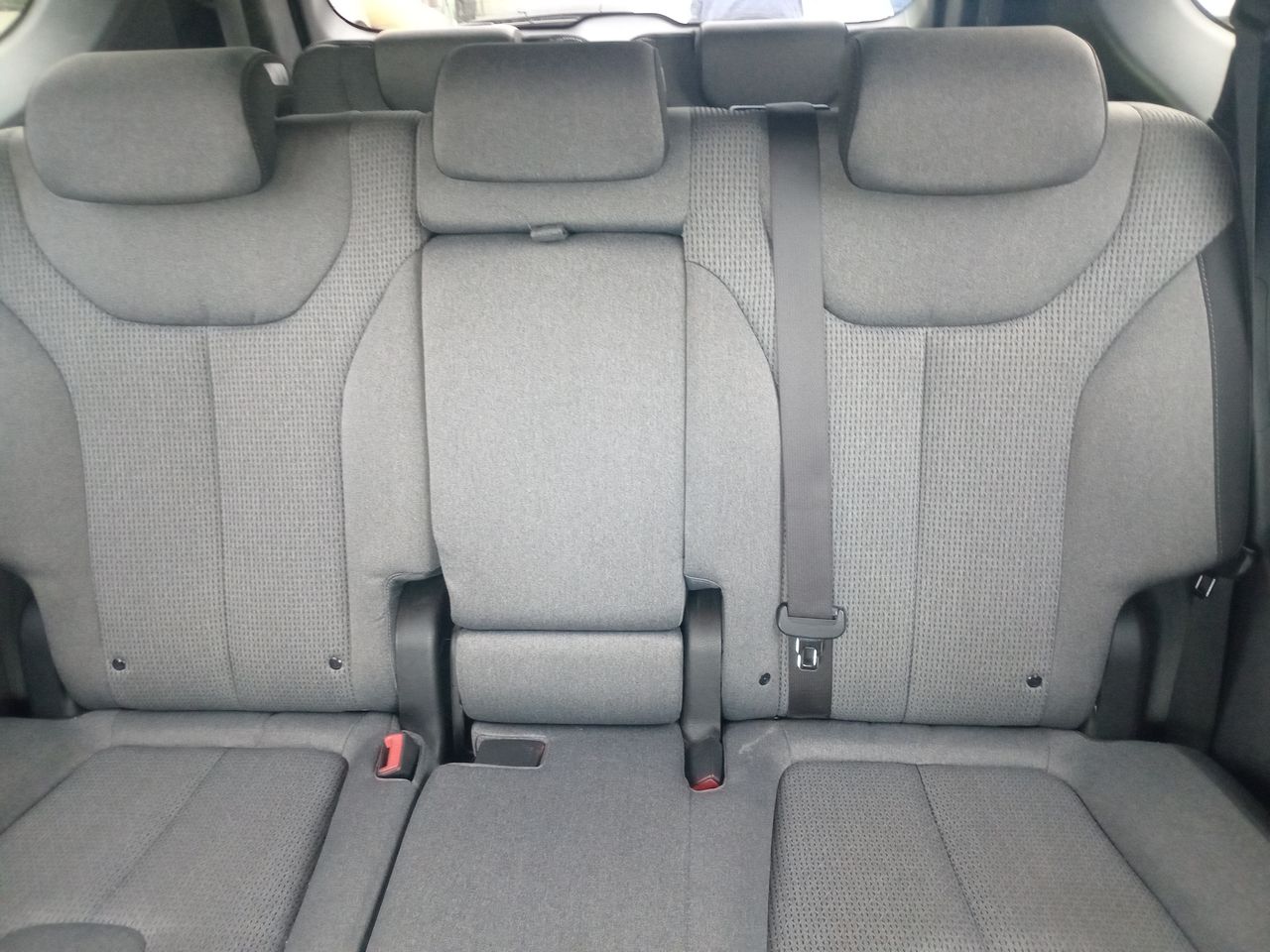 Hyundai Santa Fe — foto 32 de 34