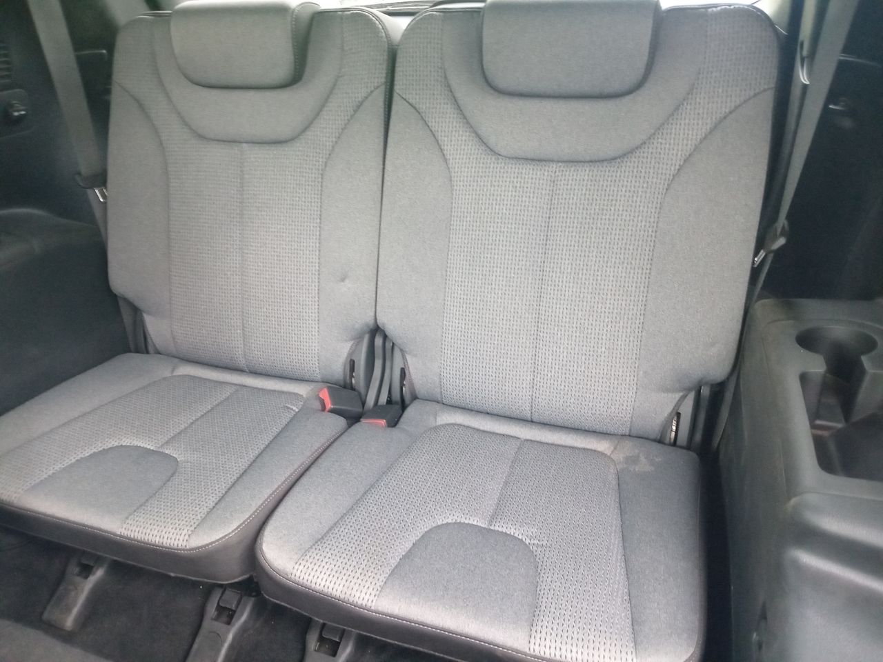 Hyundai Santa Fe — foto 33 de 34
