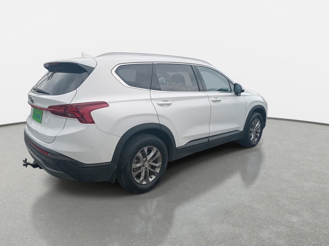 Hyundai Santa Fe — foto 8 de 34