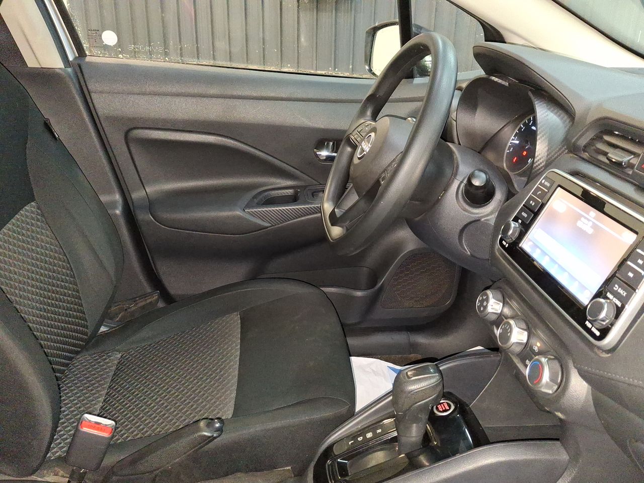 NISSAN - 13