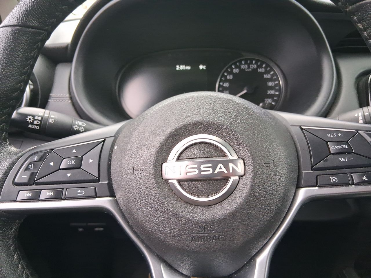 Nissan Kicks — foto 20 de 29