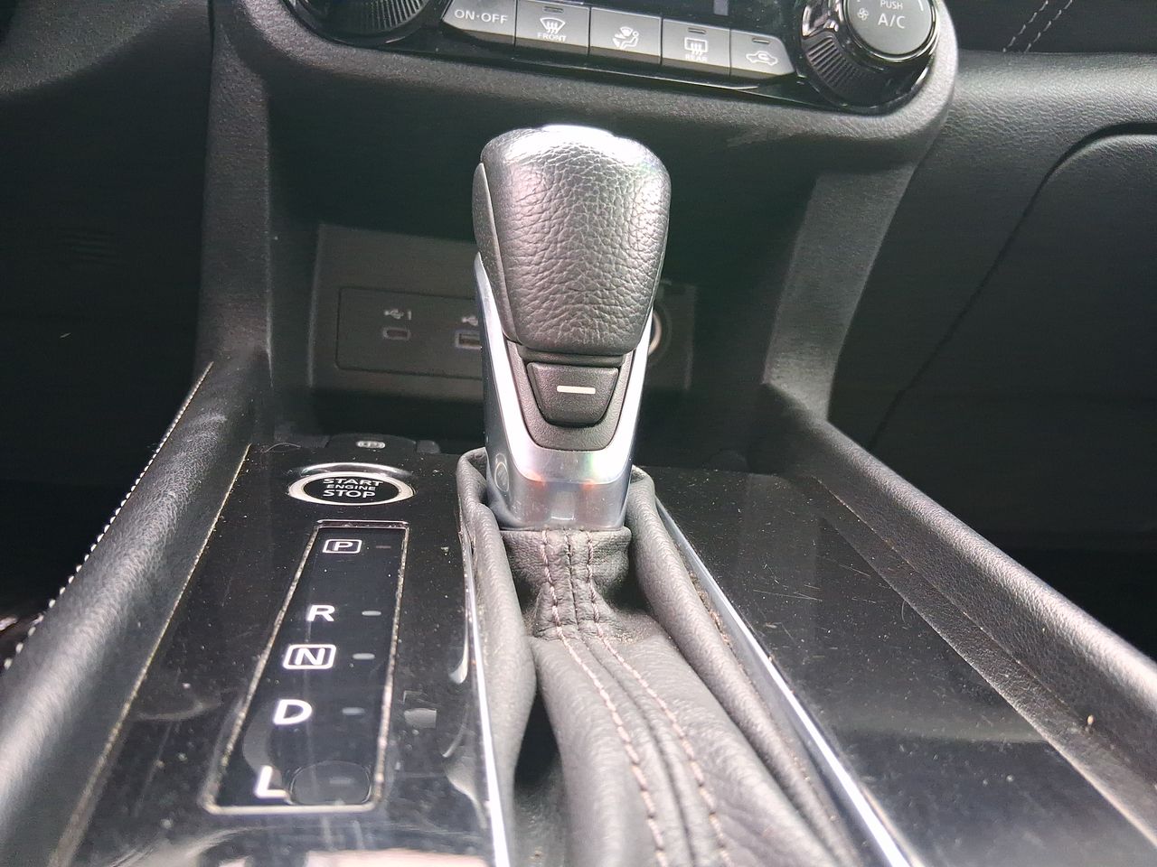 Nissan Kicks — foto 25 de 29