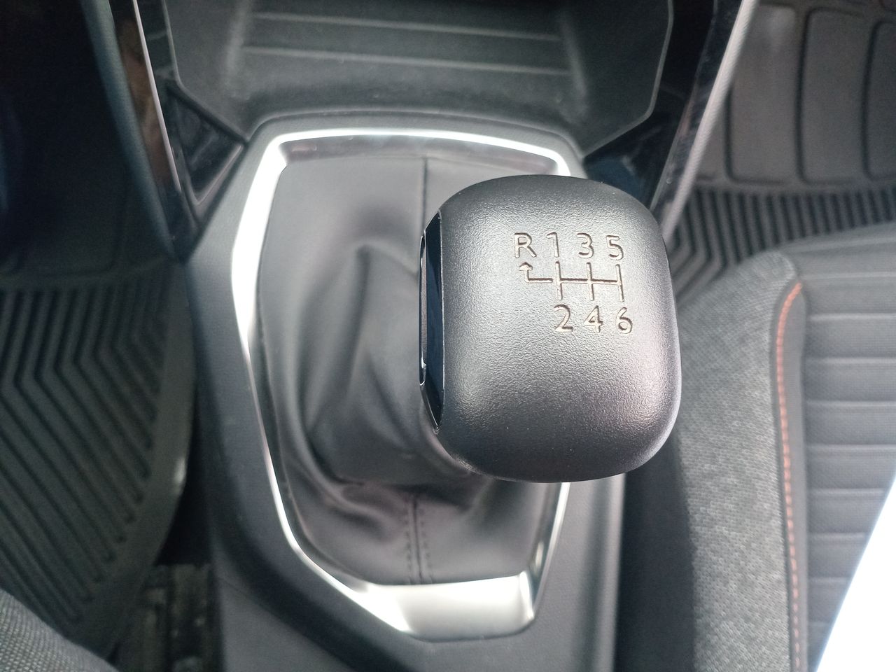 PEUGEOT - 21
