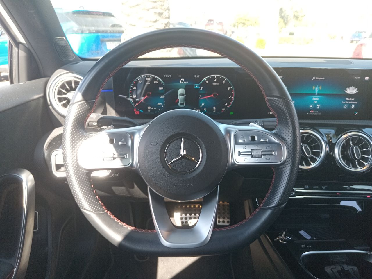 MERCEDES BENZ - 25