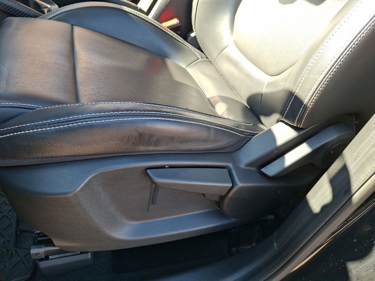 MG Zs — foto 16 de 27