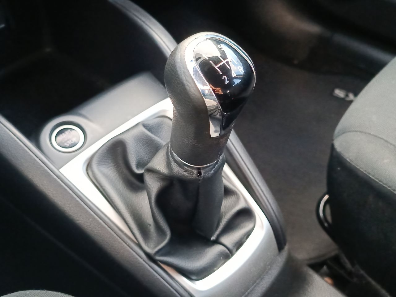 NISSAN - 30