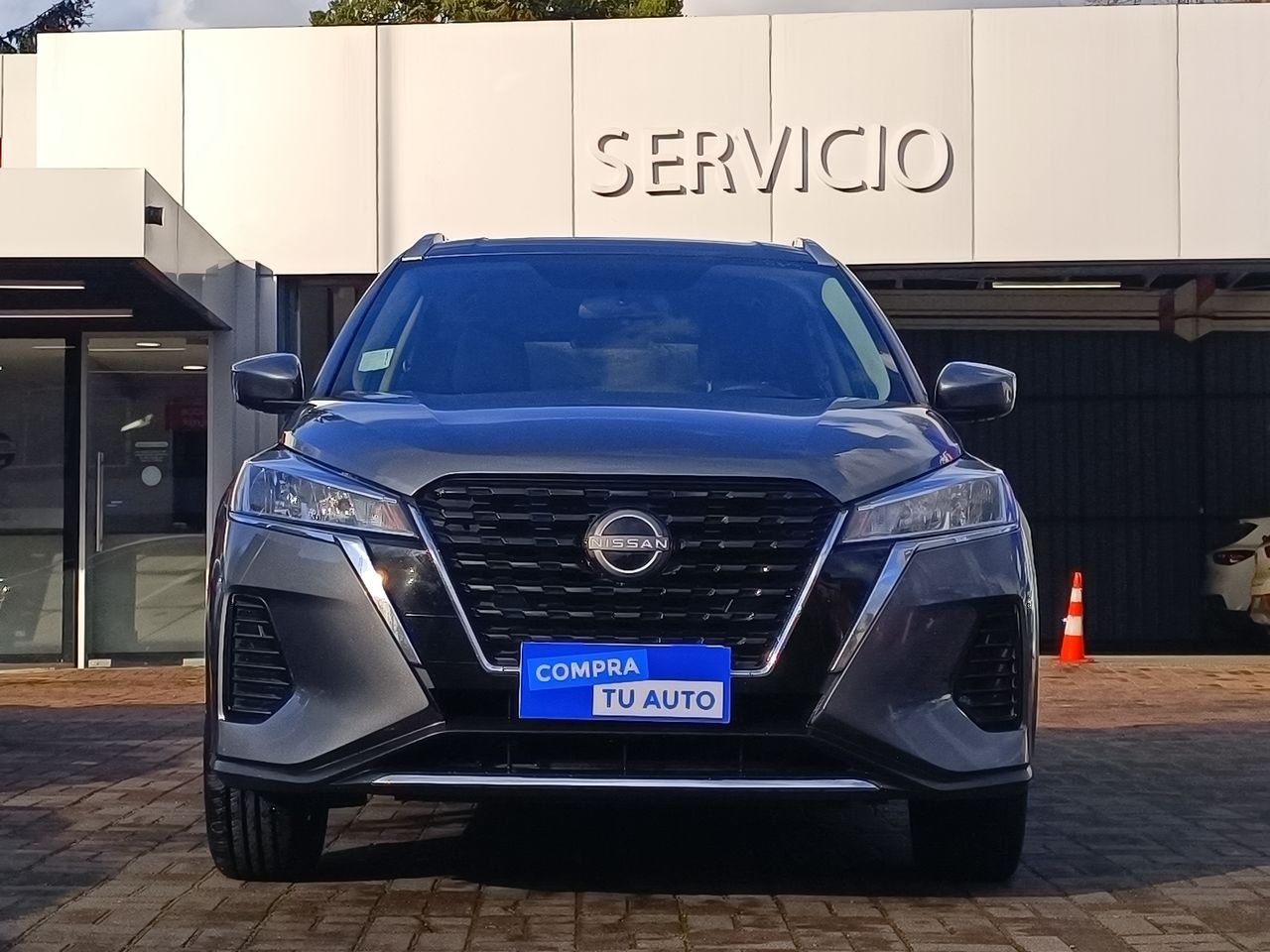 NISSAN - 2