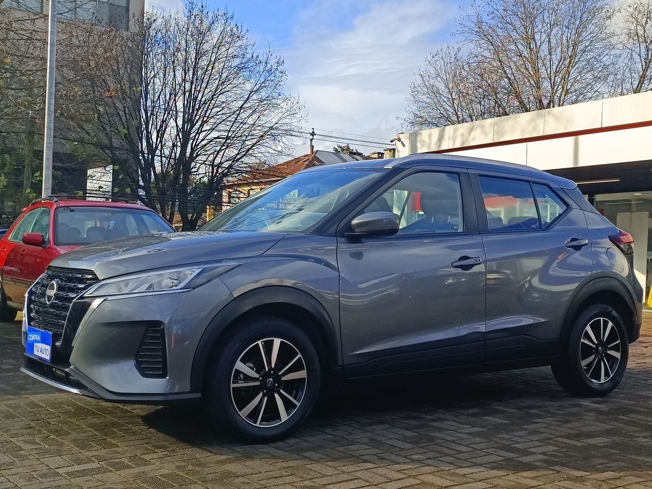 NISSAN - 3