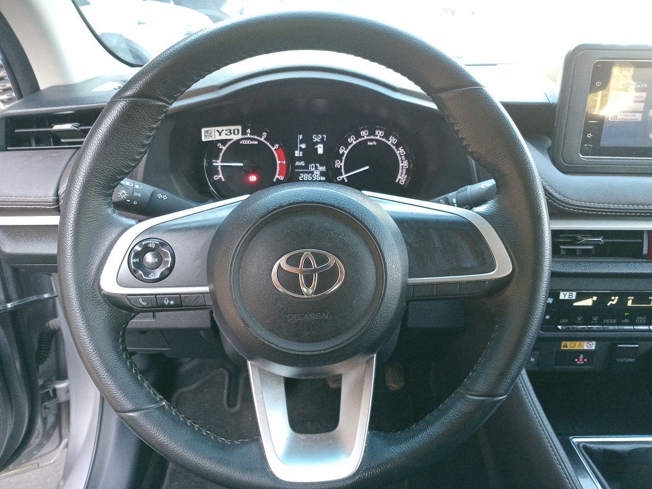 TOYOTA - 23