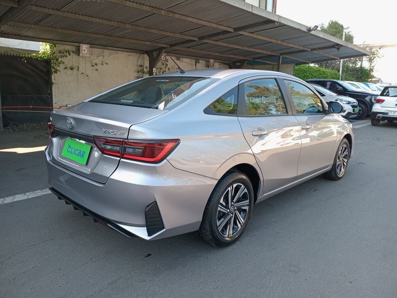 TOYOTA - 7