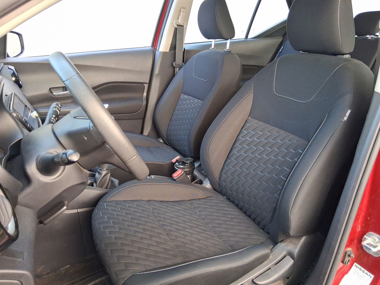 NISSAN - 20